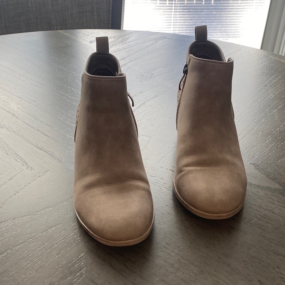Xappeal Tan Ankle Boots